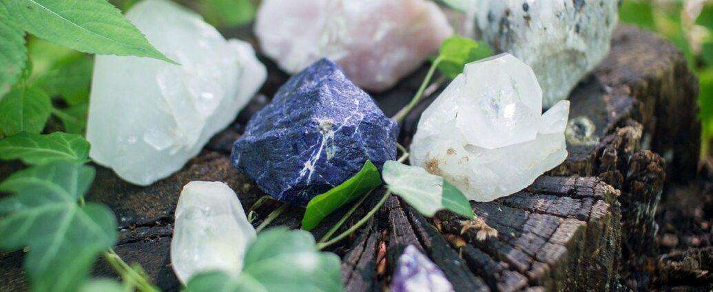cleansing and charging your crystals now